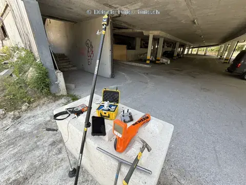 Matériel de mesure disposé dans un bâtiment
